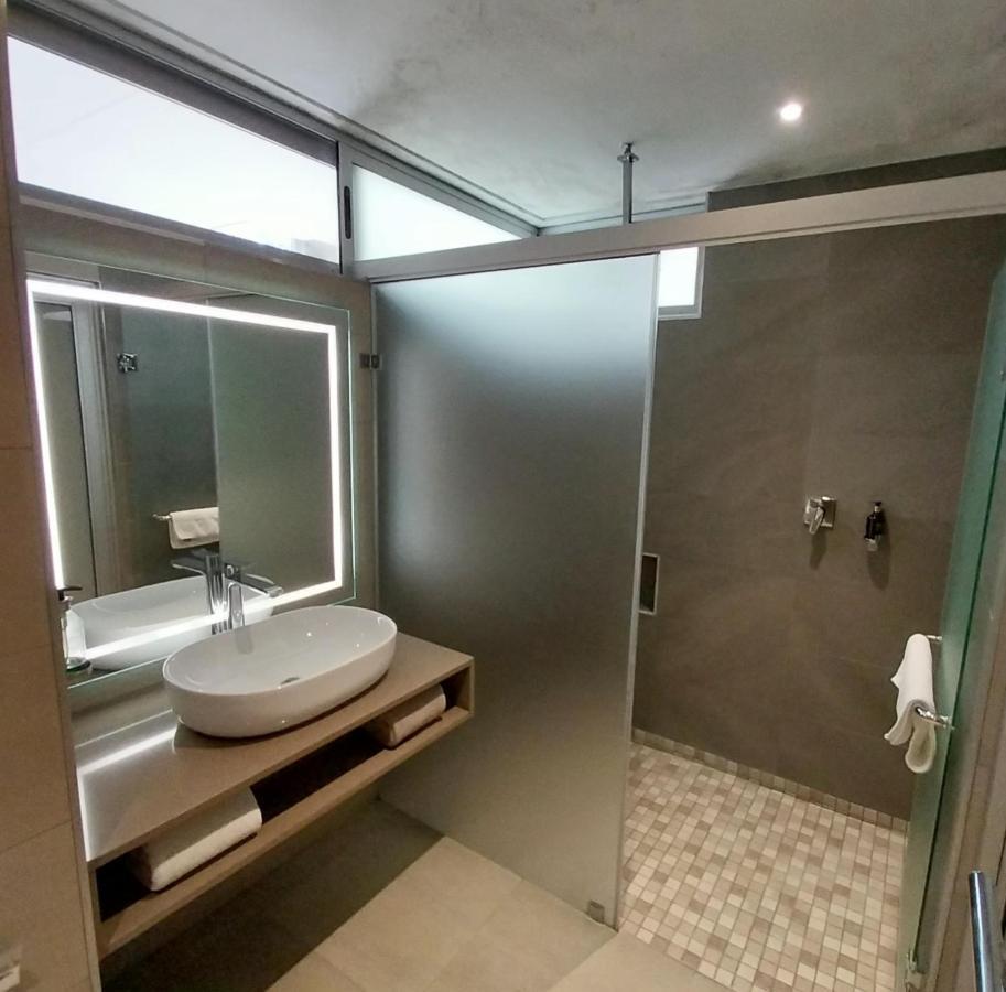 Kupferquelle Resort 추메브 외부 사진